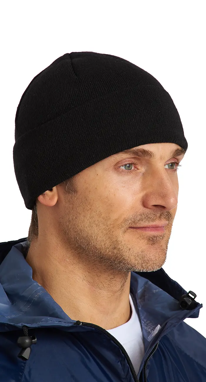 Шапка трикотажная на флисе вязка 12 класс (черный)